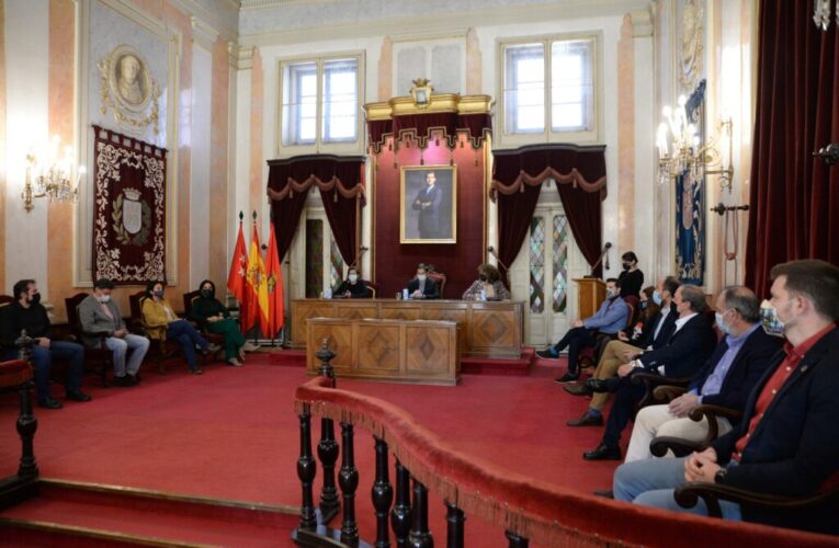 ALCALÁ DE HENARES/ Entregan los premios de escaparatismo y páginas web del pequeño comercio