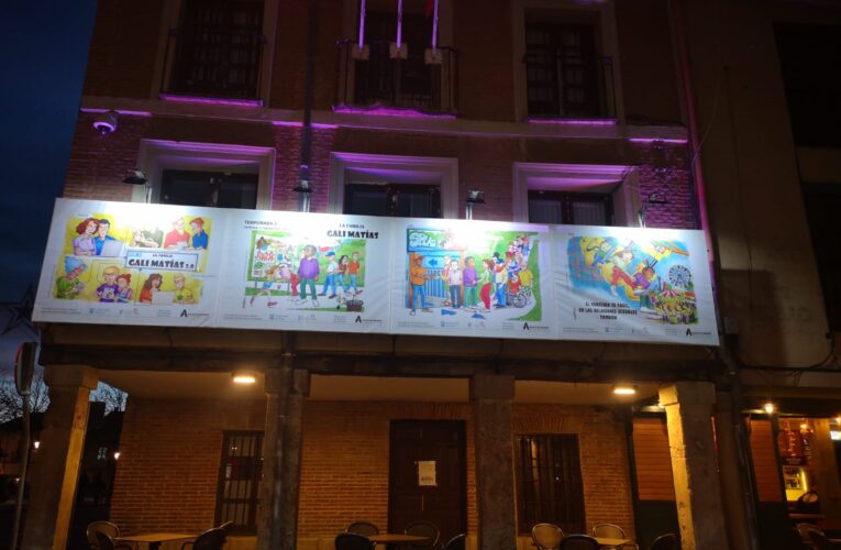 La Casa Tapón acoge ya las nuevas viñetas de la familia Gali Matías