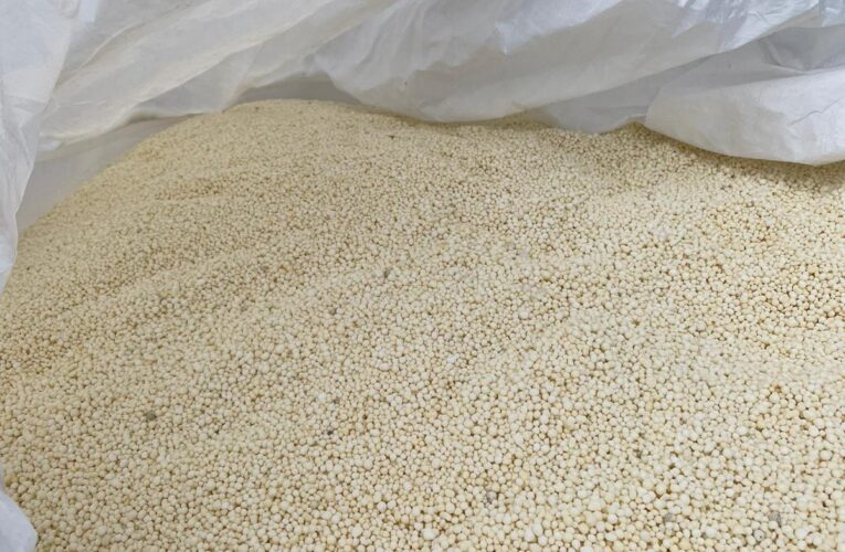 El Ayuntamiento de Alcalá distribuye 80 toneladas de sal en un total de 4.000 entregas