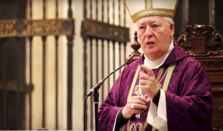 ALCALÁ DE HENARES/ PSOE: “La mentalidad del obispo es más propia de la Edad Media que del siglo XXI”