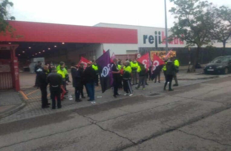 ALCALÁ DE HENARES/ La plantilla de Pemsa convoca dos días de huelga