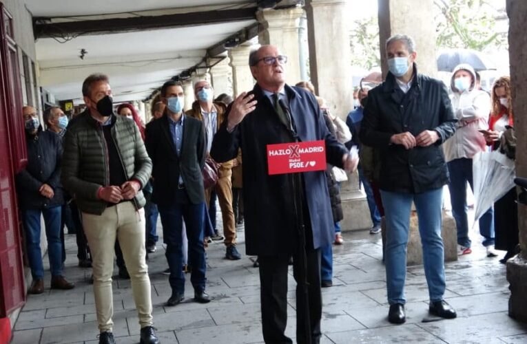 ELECCIONES/ Gabilondo: “Es doloroso que haya que hacer 150 kms para vacunarse habiendo centros de salud”