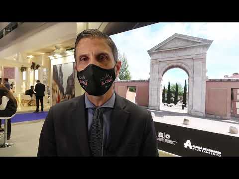 El alcalde de Alcalá De Henares Javier Rodríguez Palacios visita el stand de la ciudad en FITUR 2021