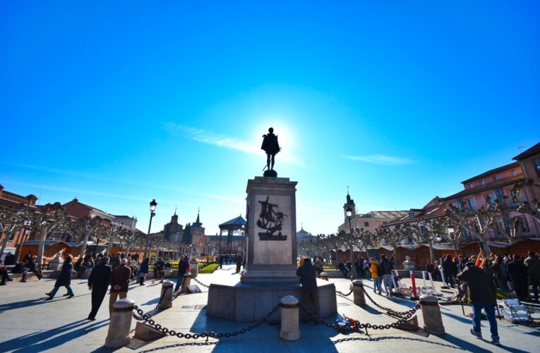 Alcalá de Henares retoma mañana la entrega del Premio Cervantes con la presencia de SS.MM Los Reyes 