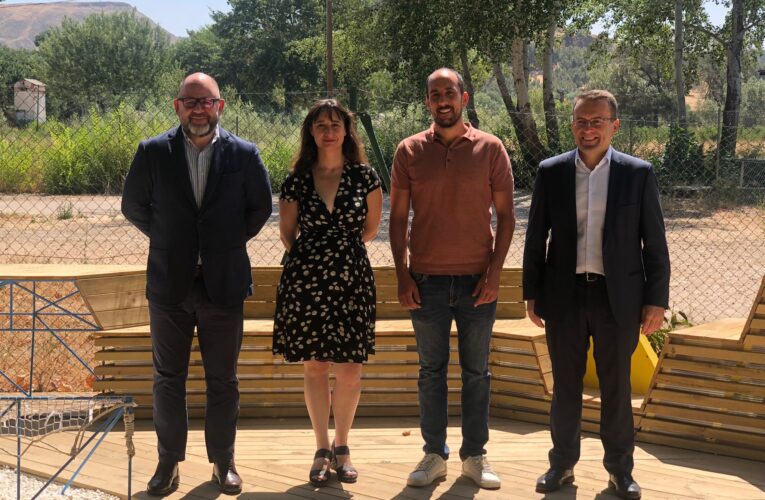 El Ayuntamiento y la Fundación Renault instalan un banco energético en la Isla del Colegio