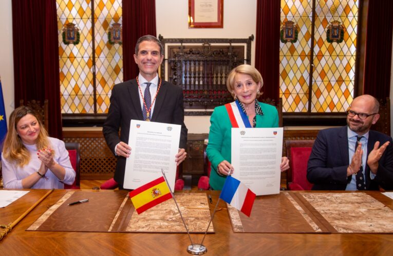 Las ciudades de Alcalá de Henares y Moutauban firman un Memorando de Entendimiento para el Hermanamiento 