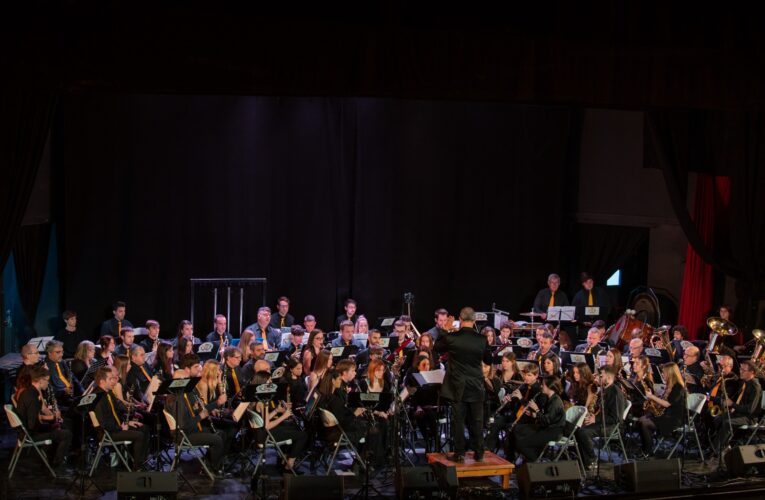 Gran éxito de público para el concierto que ofreció la Banda Sinfónica Complutense con motivo de Santa Cecilia