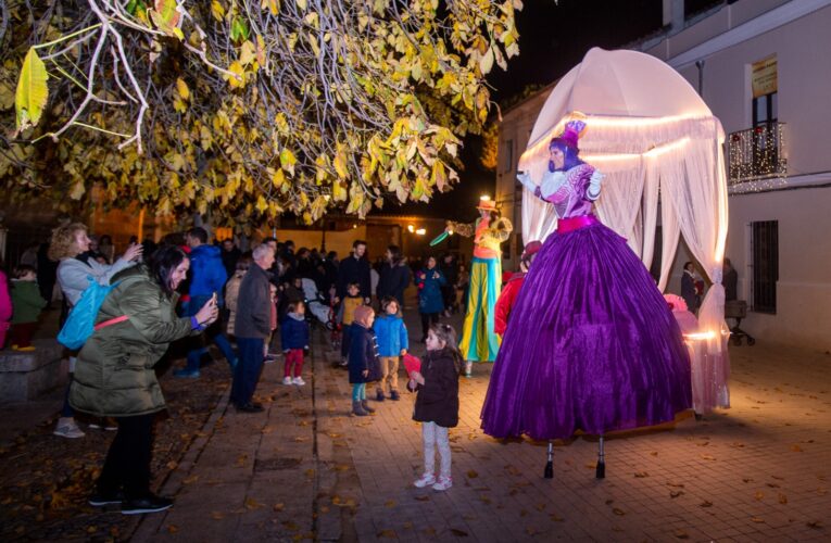 Multitud de propuestas culturales han llenado de ambiente navideño Alcalá de Henares este fin de semana