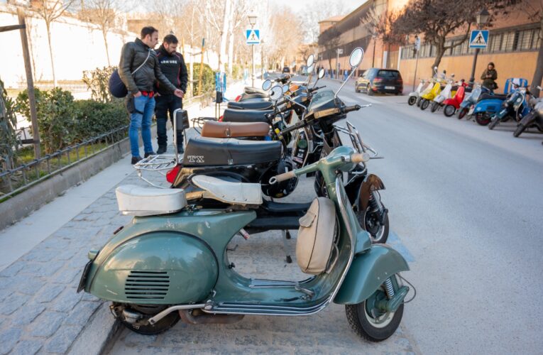 Alcalá de Henares, sede del Encuentro Nacional de Clubes de Vespas