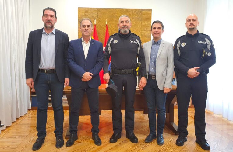 Un agente de la Policía Local colaboró en Turquía en las labores de rescate de personas atrapadas en edificios colapsados