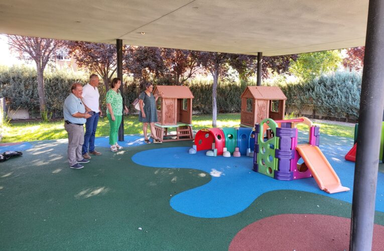 El Ayuntamiento de Alcalá invierte más de 370.000 euros en la puesta a punto en los colegios públicos antes del inicio del curso escolar