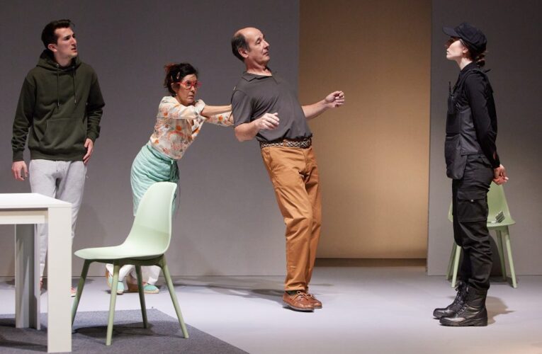 El teatro y la música protagonizan la programación del mes de enero en el Teatro Salón Cervantes