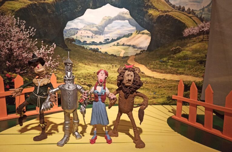 Más de 20.000 personas visitan las exposiciones de ‘Barbie, cine y moda’ y ‘PlastiHistoria de la Música’ en Santa María La Rica