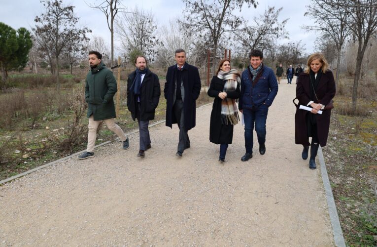 Alcalá de Henares planta más de 1.400 encinas en el Gran Parque de Espartales