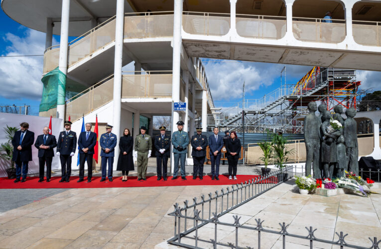 Alcalá de Henares recuerda a las víctimas del 11M en el vigésimo aniversario del atentado