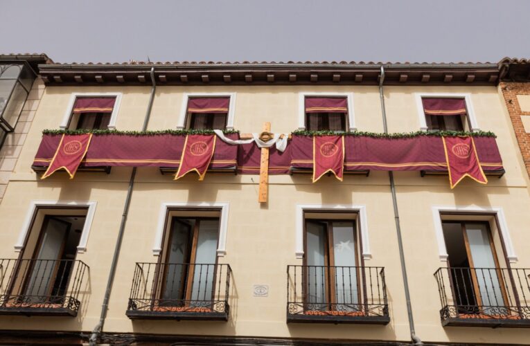 Fallados los Premios del ‘III Concurso Embellecimiento de Balcones y Escaparates Semana Santa 2024’