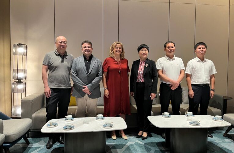 El Ayuntamiento de Alcalá firma una carta de intenciones para cooperar en materia cultural con la ciudad china de Fuzhóu