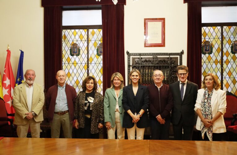 Alcalá de Henares suscribe el Pacto Local 2024-2027 para promover la creación de riqueza, la generación de empleo y la cohesión social en la ciudad